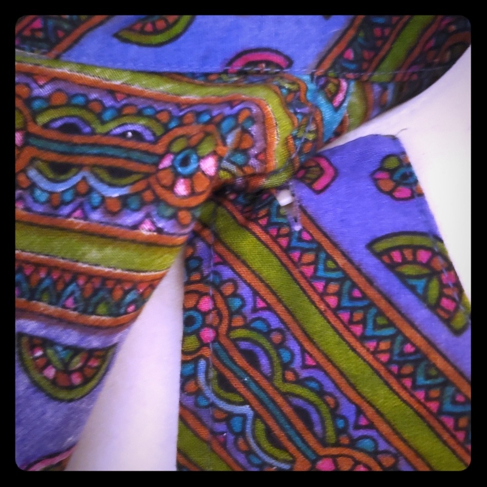 Vintage Cameo Rose Wrap Blouse - Picture 7 of 8